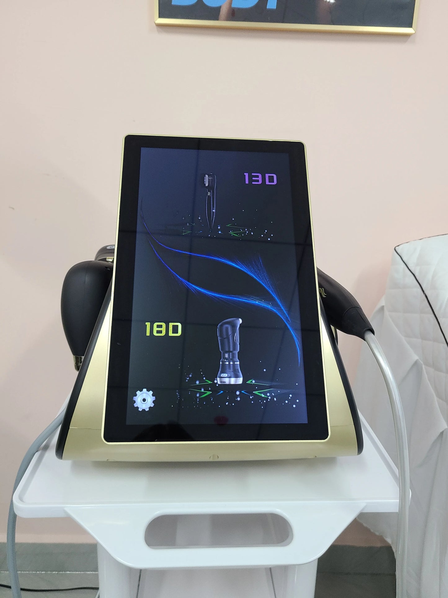 MYOSLIM 12D Facial Treatment Device for Firming Skin