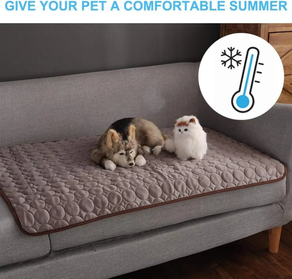 Self Cooling Dog Mat For Dogs And Cats, Washable Ice Silk Pad