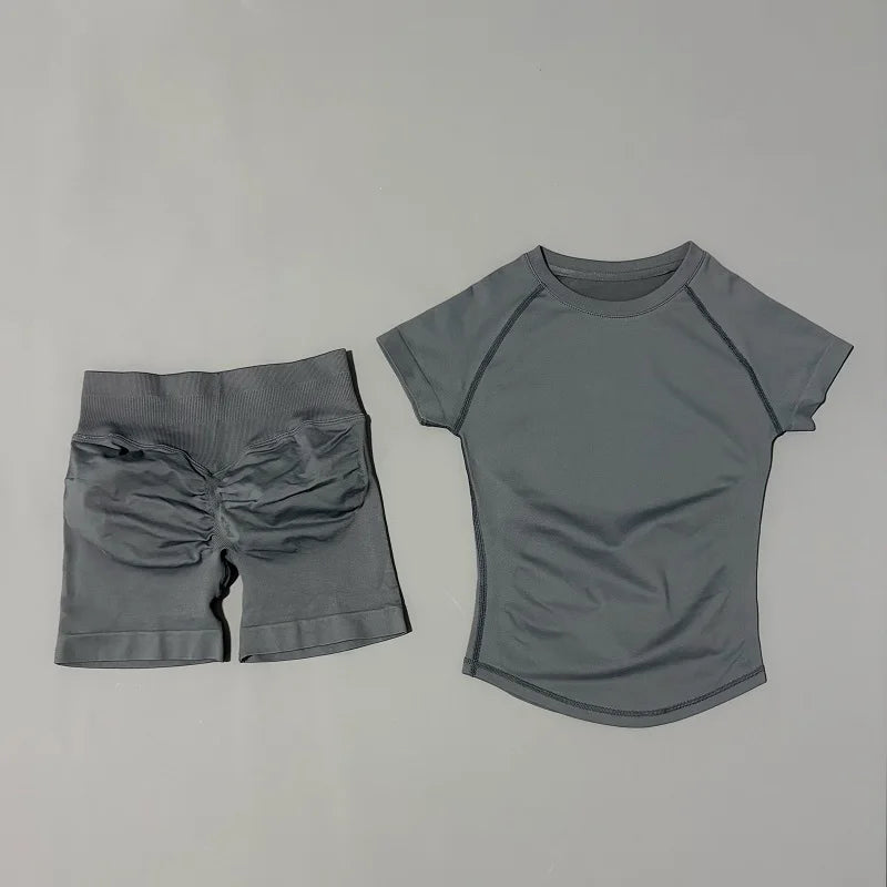 Histello Women's Seamless Yoga Set Short Sleeve Top And Shorts