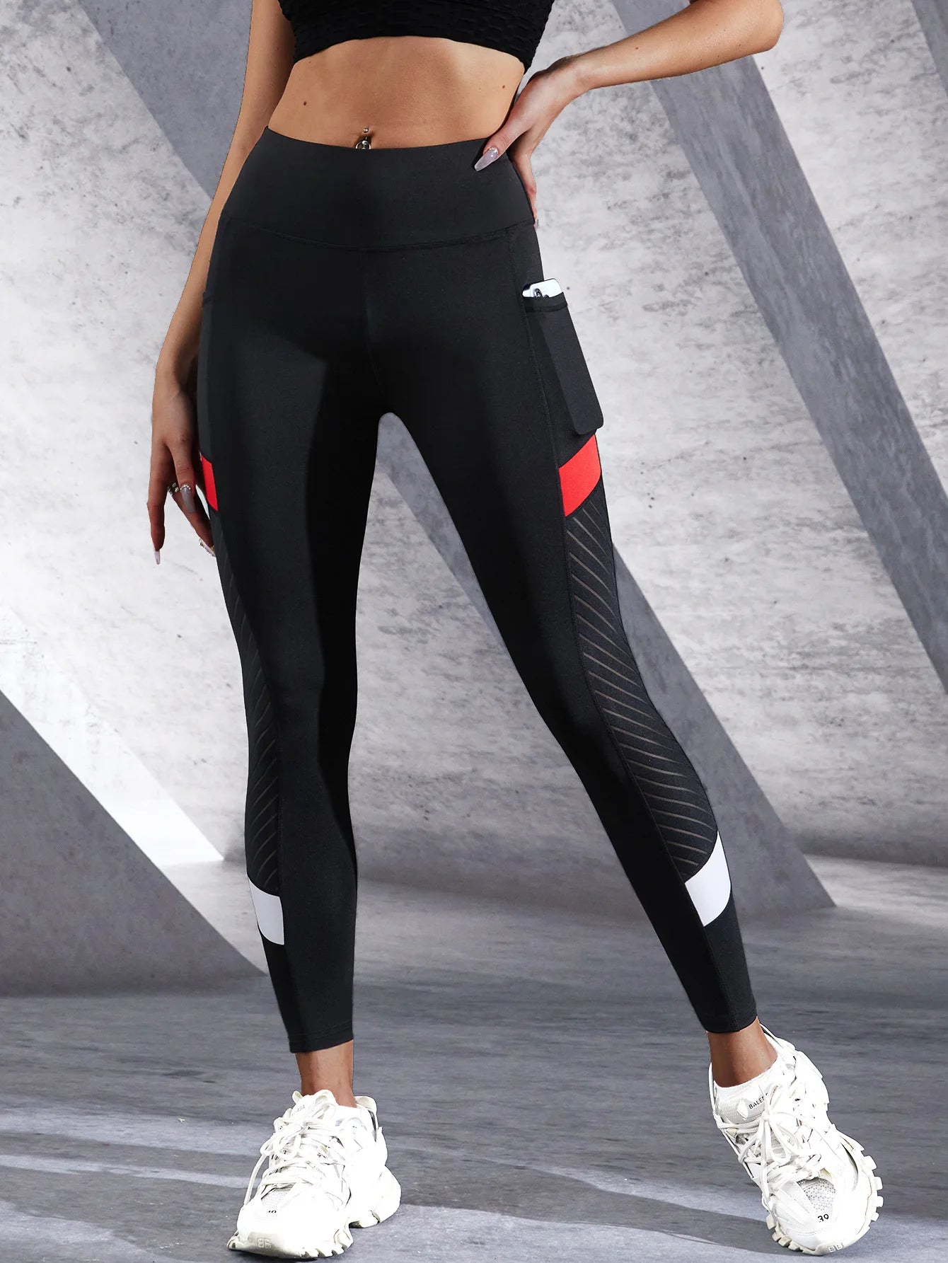 Colorblocked Mesh High Waist Yoga Pants With Side Pockets For Women
