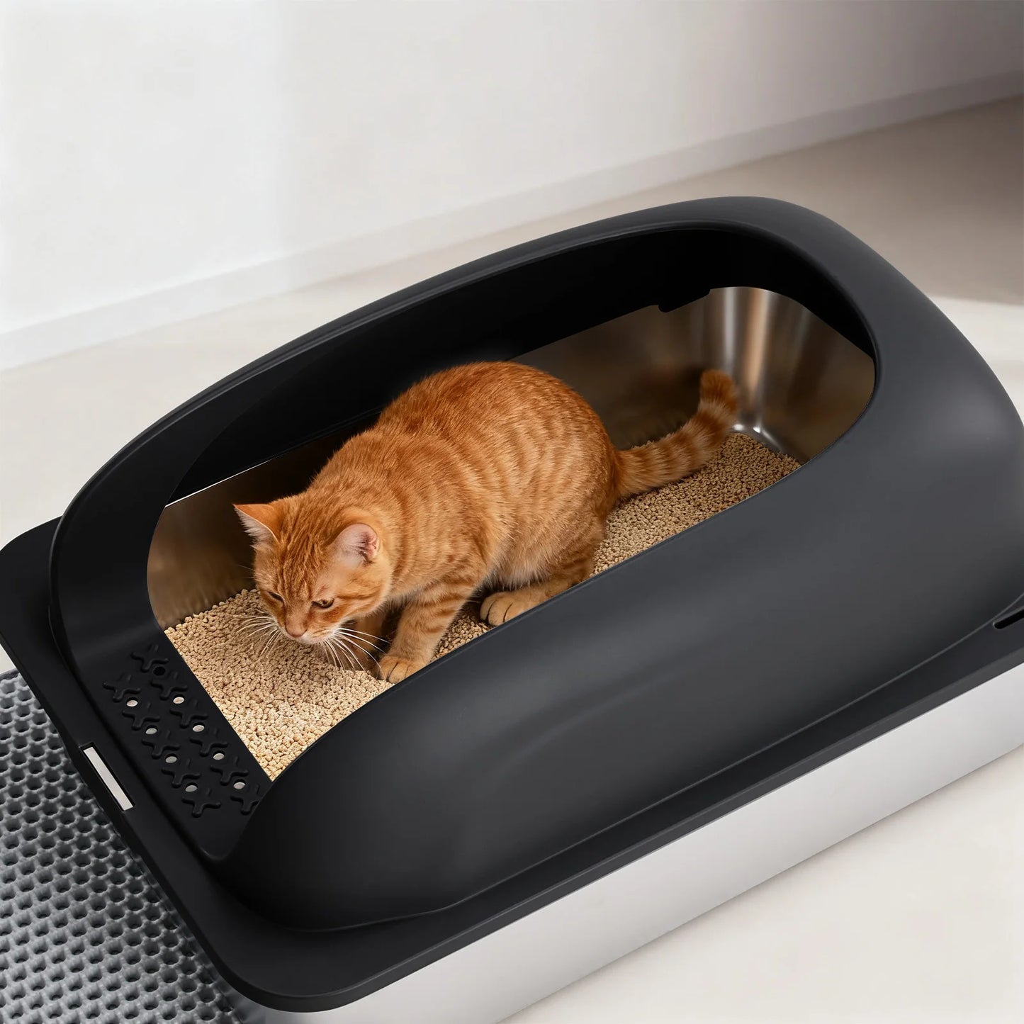 Stainless Steel Cat Litter Box With Lid Anti Leakage Mat